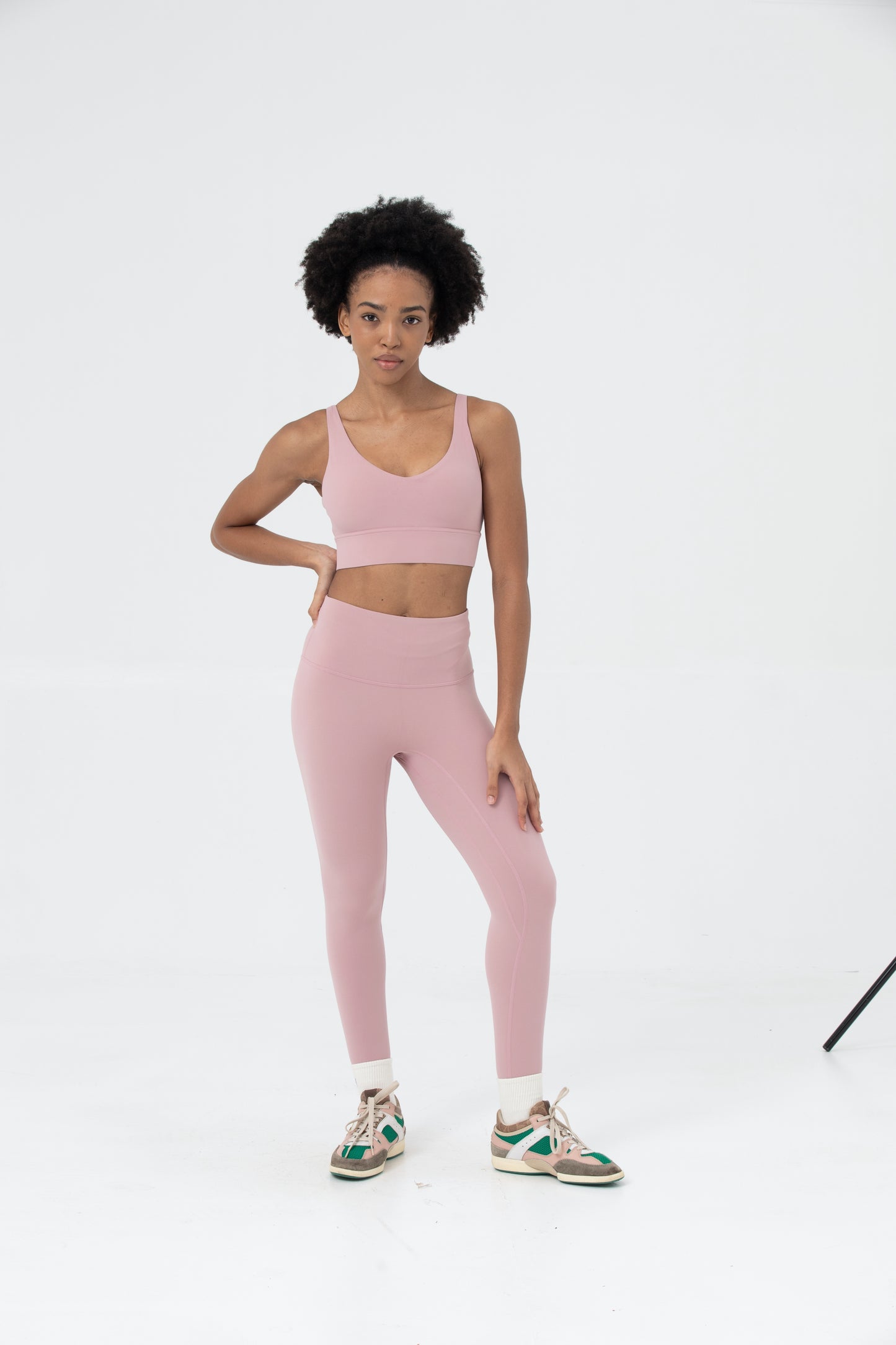 LikeSkin® Seamless Open back Sports Bra - Pink Torpe