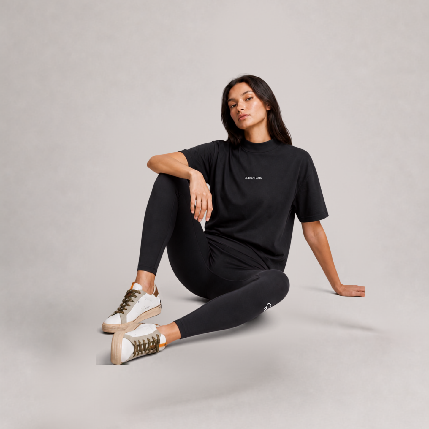 Butter Feels Short Sleeve Turtle Neck T-shirt - Black