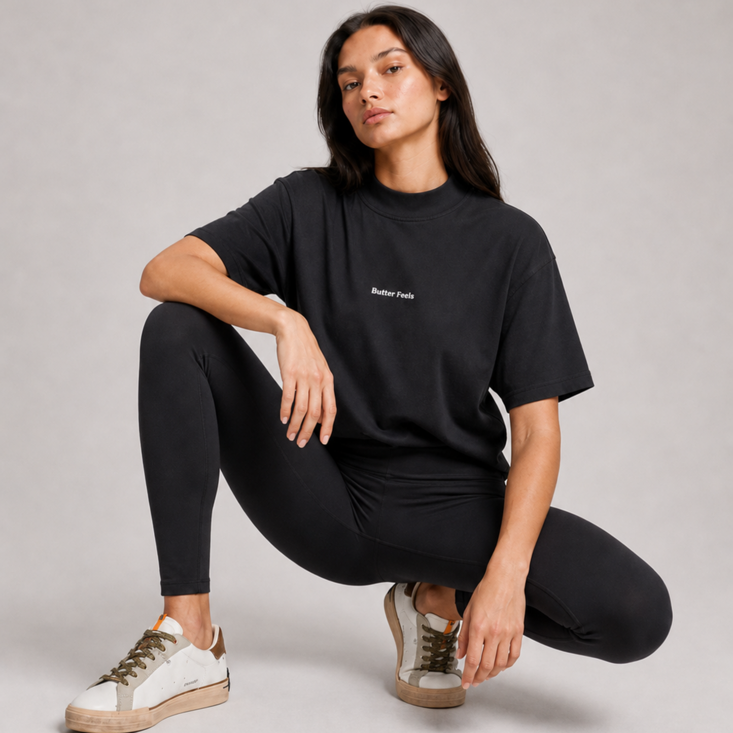 Butter Feels Short Sleeve Turtle Neck T-shirt - Black