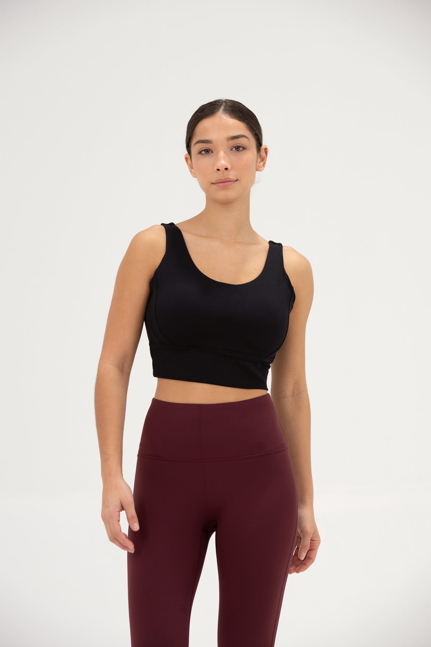 LikeSkin® Crop Sports Bra - Black