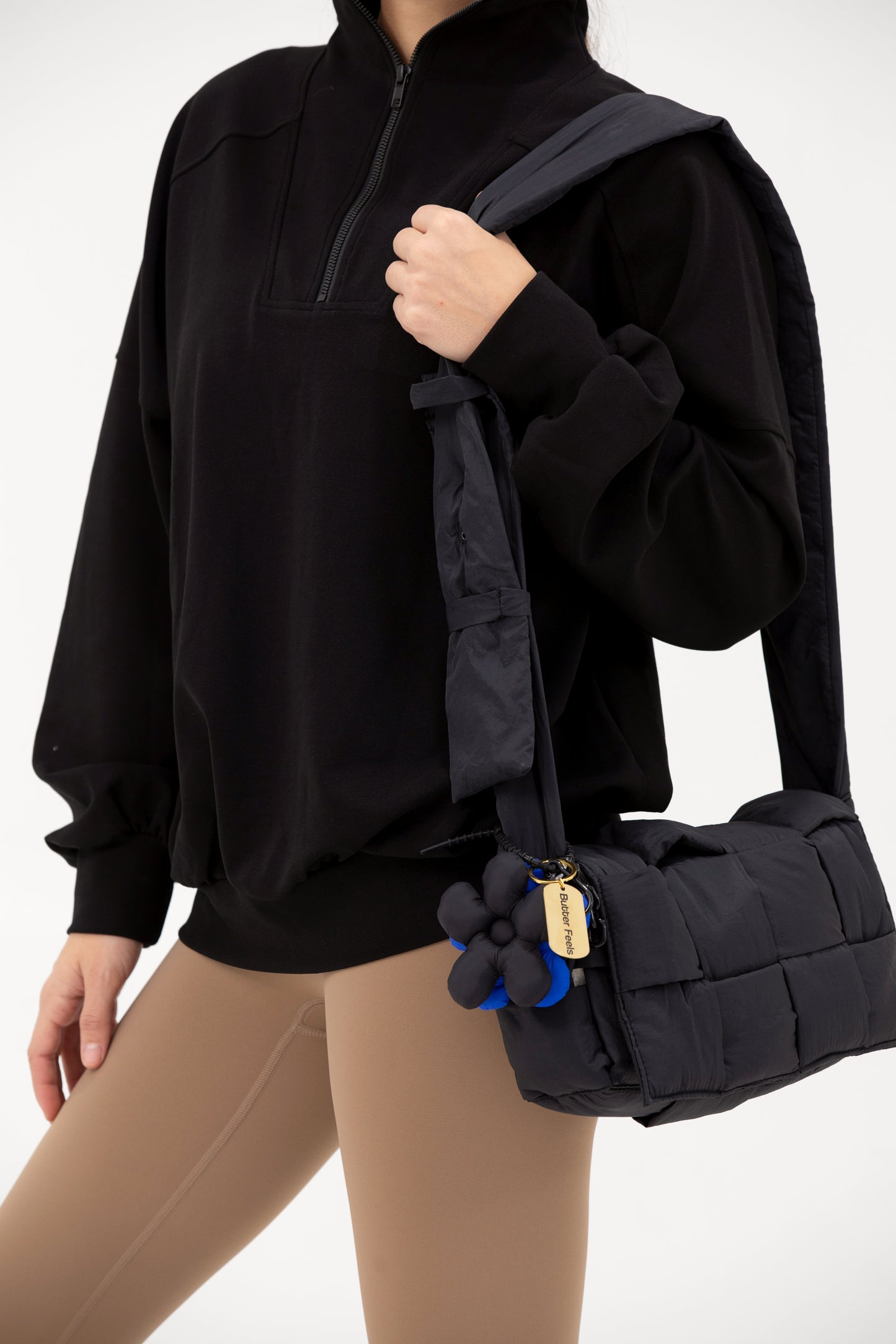 The Butter Puffer Shoulder Bag – Black