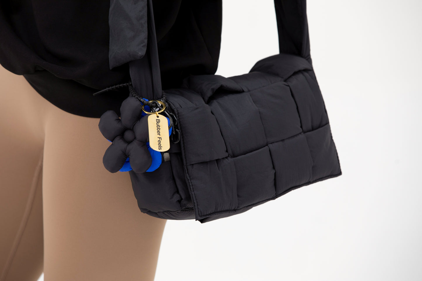 The Butter Puffer Shoulder Bag – Black