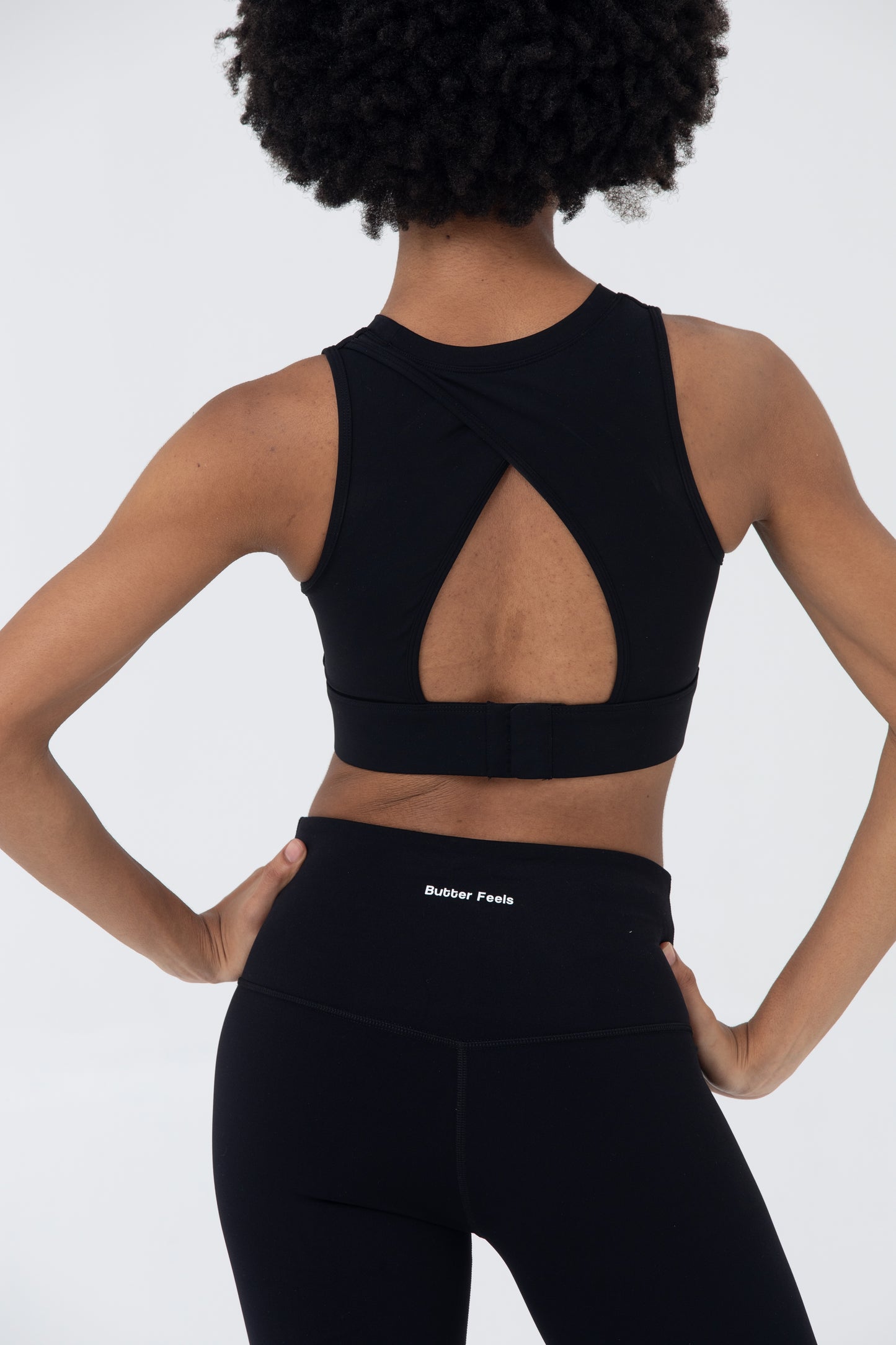 LikeSkin® Cross back Sports Bra - Black (Pre-Order, 12-14 Days)